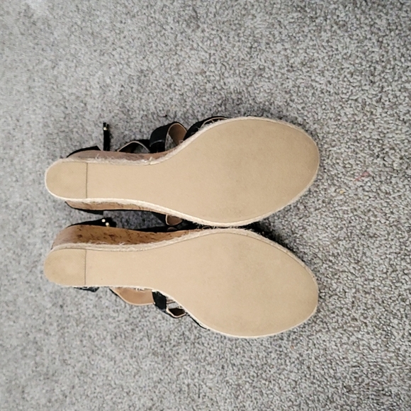 Wedges - Picture 3 of 4